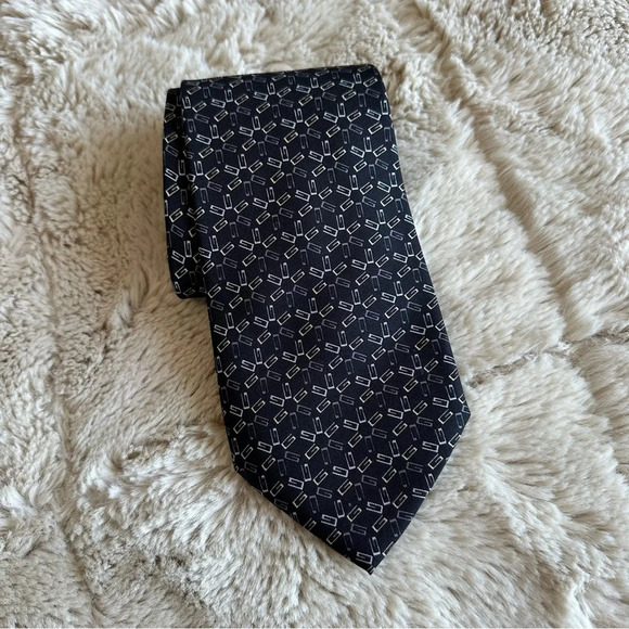 GUCCI Silk Printed Tie - Picture 1 of 6